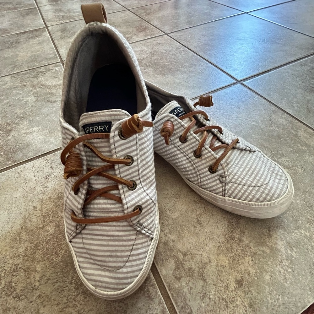 Sperry women's size8